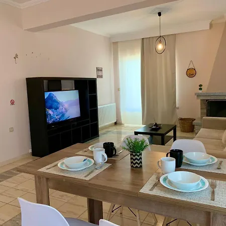 Villari Lefkas